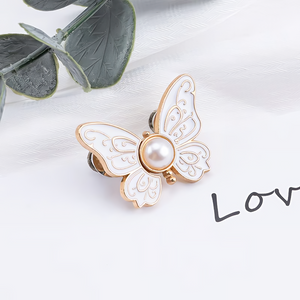 ✨4er-Pack abnehmbare Schmetterlingsknöpfe🦋