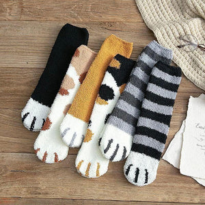 Süße Katzenkrallen-Socken