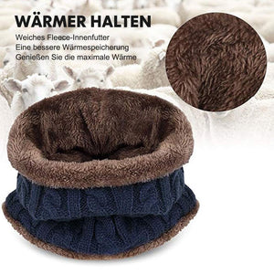 Warm Strickmütze und Schal mit Fleecefutter